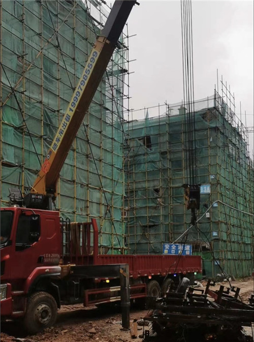 普宁市“慢工细活”—— 吊车的 “微动控制” 技术